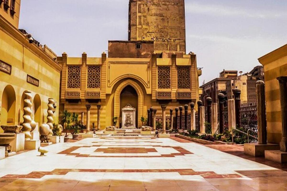 صورة رقم 1 للمعلم السياحي