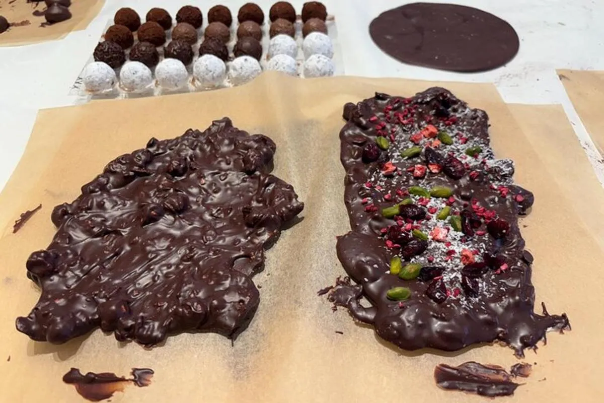 Atelier de fabrication de chocolat, expérience de la fève à la tablette | From Basel – photo 6