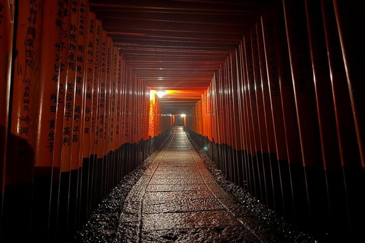 pikk tunnel, mille lõpus paistab valgus