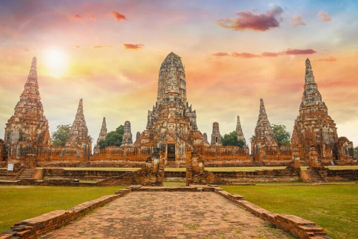 widok na świątynie Angkor Wat