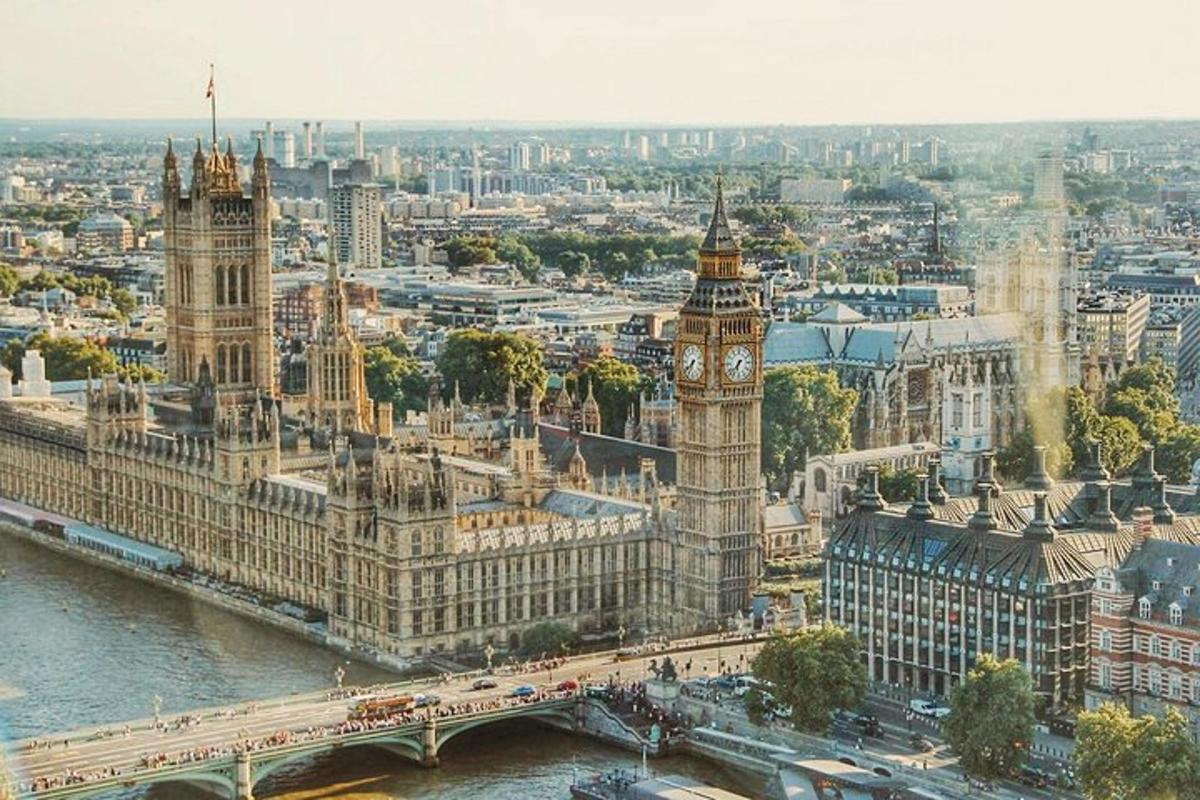 Big Beni kellatorni ja Big Ben Ramiri õhuvaade