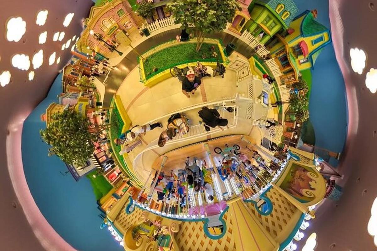 Attraction picture 5