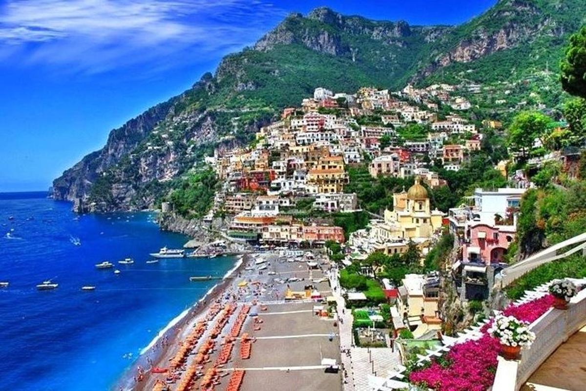 Útsýni yfir Positano á Amalfiströndinni