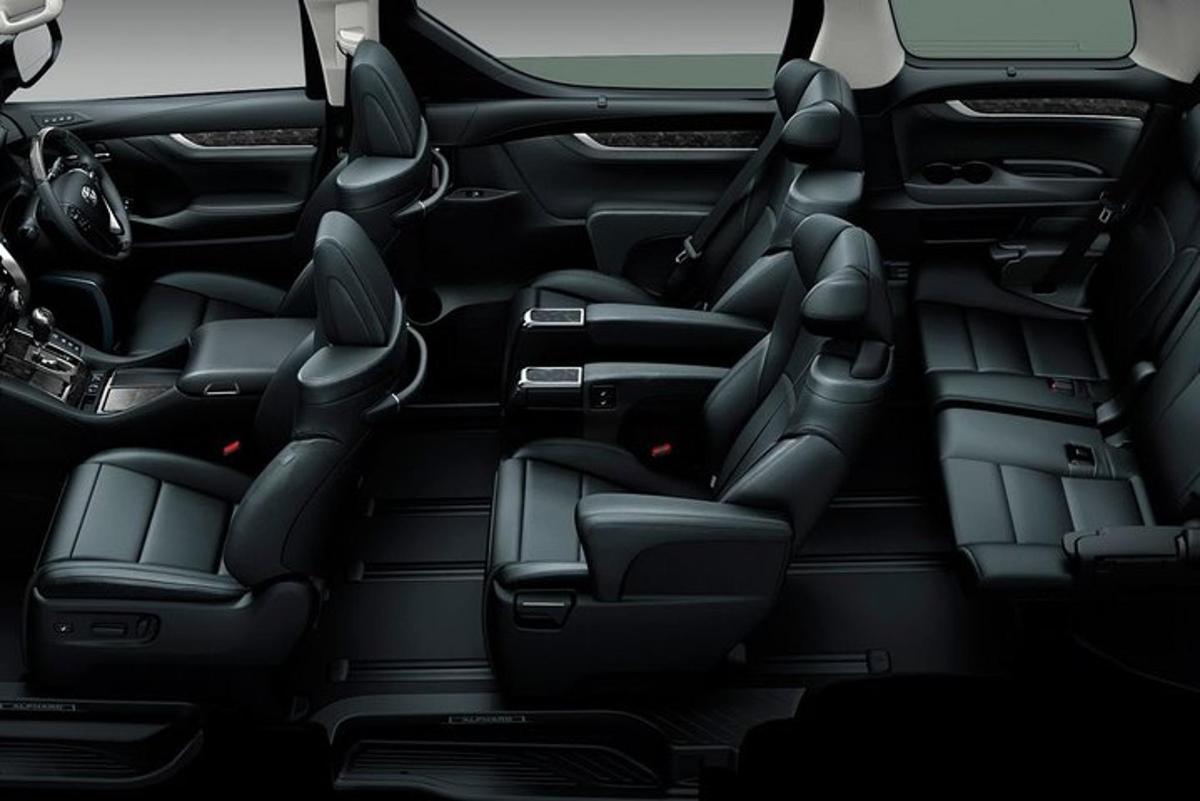 ein Blick auf die Rücksitze eines Jeep Grand Cherokee