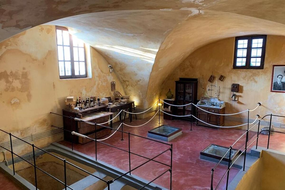 muzeum s velkou místností a velkým stropem