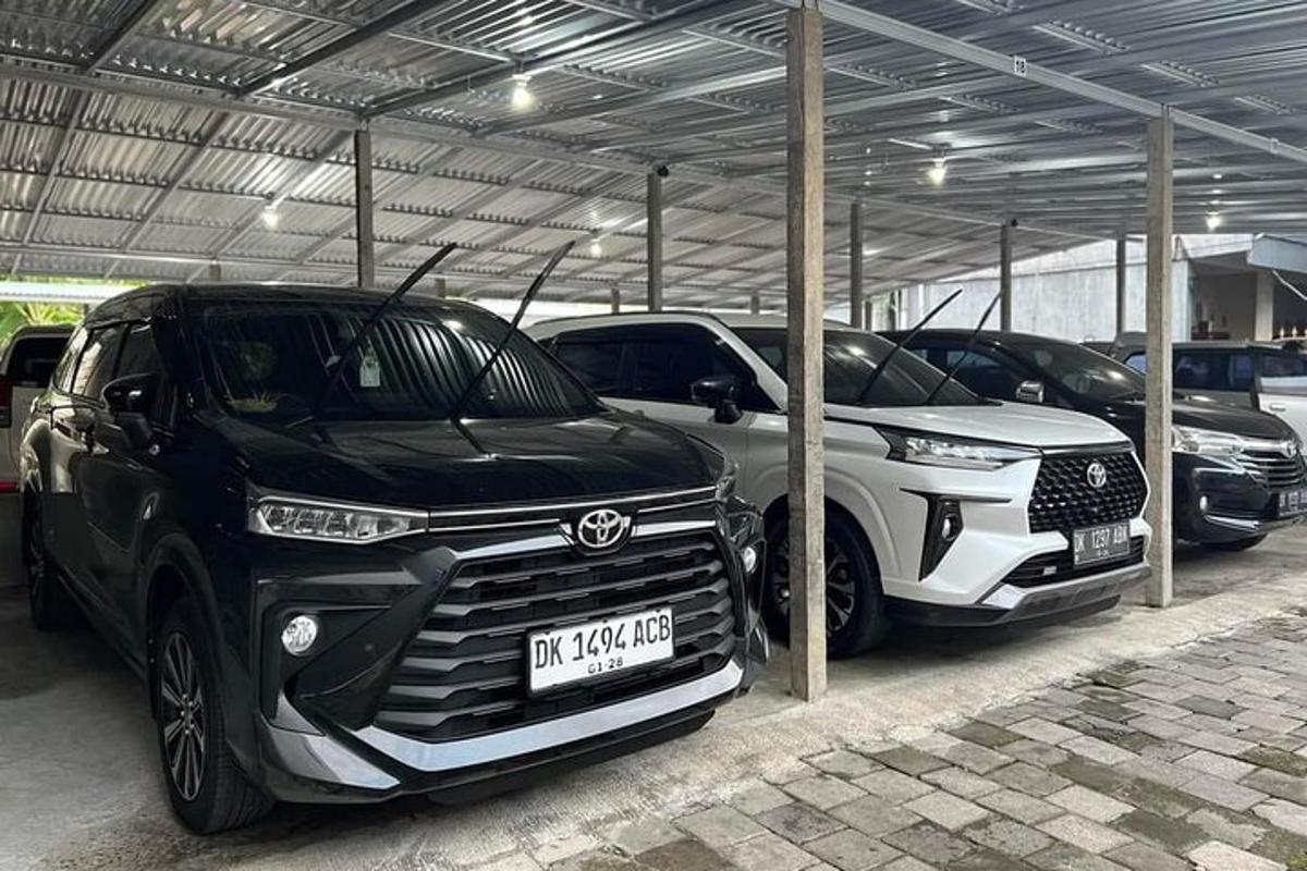 rida pargitud autosid parklas