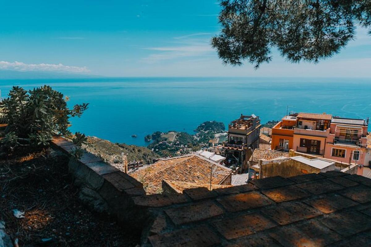 pogled na ocean iz hiše