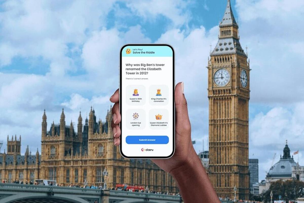Una persona sosteniendo un iPhone frente al Big Ben.