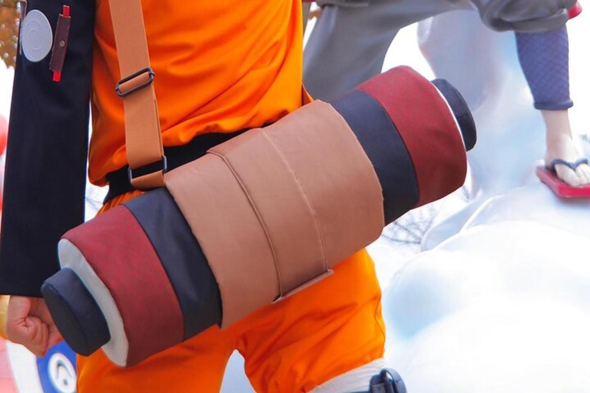 a man with a leg cast on his arm
