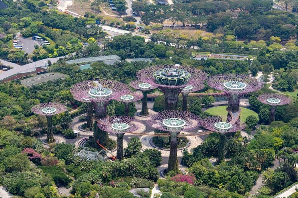 an aerial view of the gardens by theolulu zoo