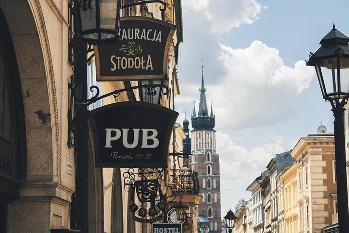 cedule hospody na boční straně budovy