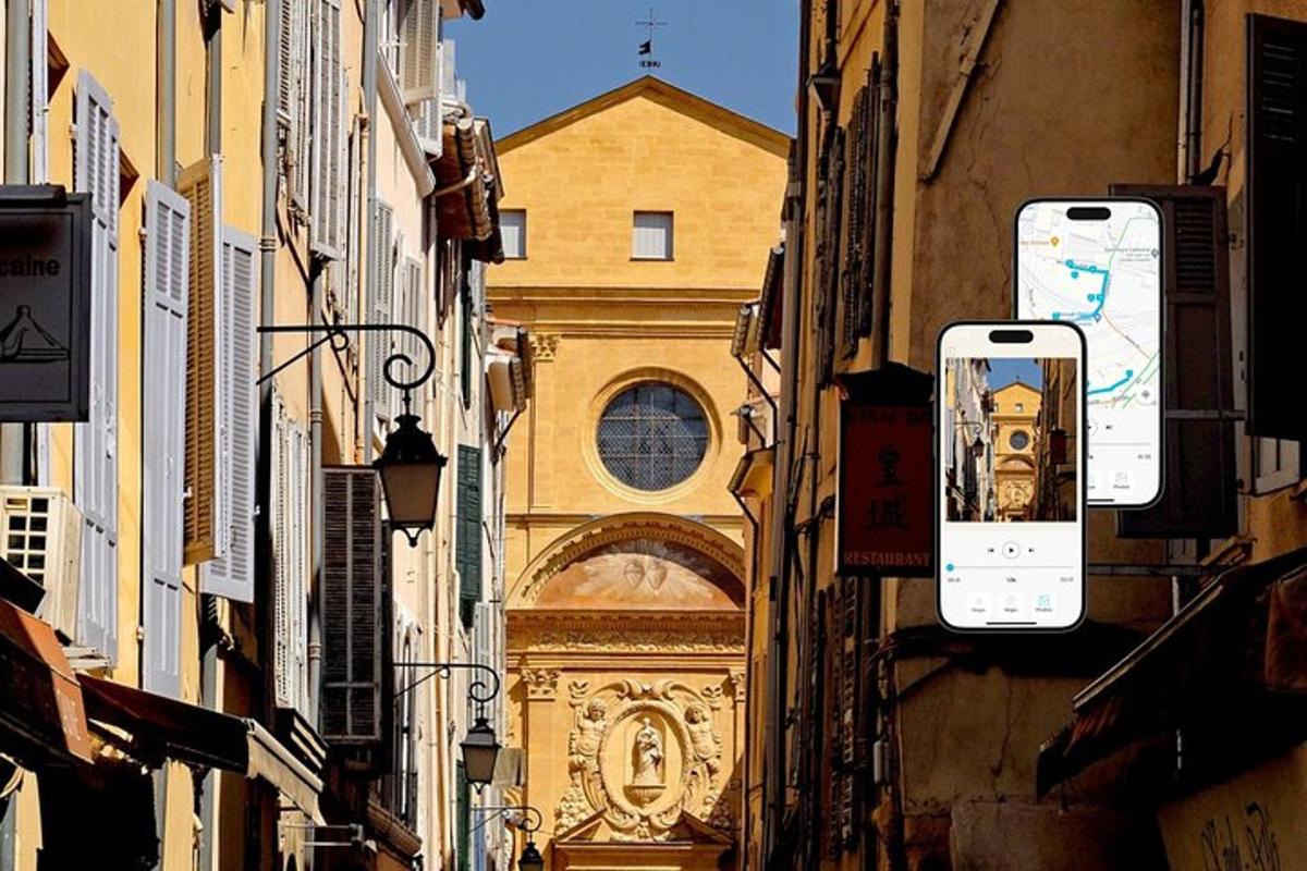 uma vista de um edifício entre dois edifícios