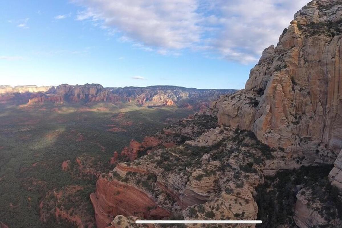 una vista del Gran Canyó des d'un helicòpter