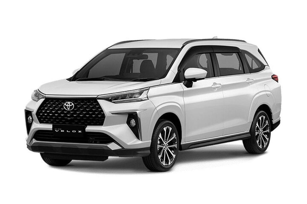 valge Lexus NX pargitud