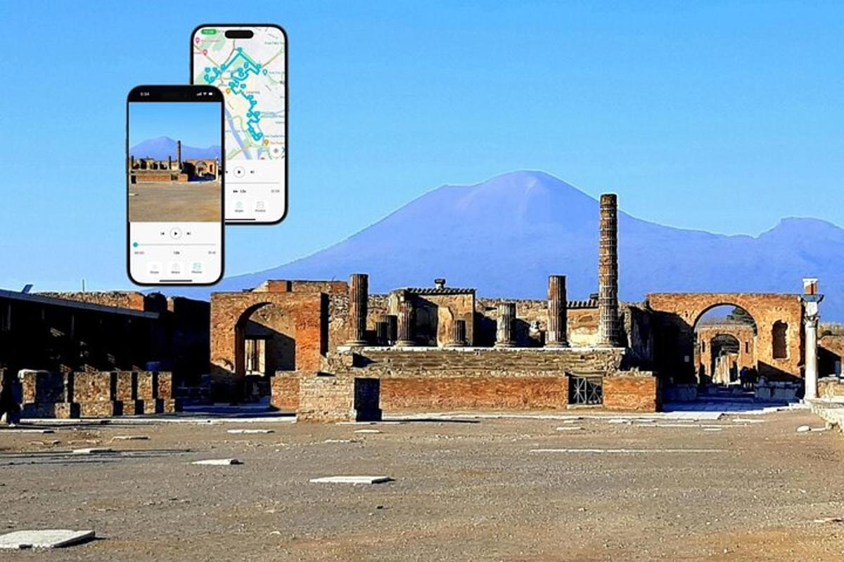 un telefono cellulare che scatta una foto di un vecchio edificio