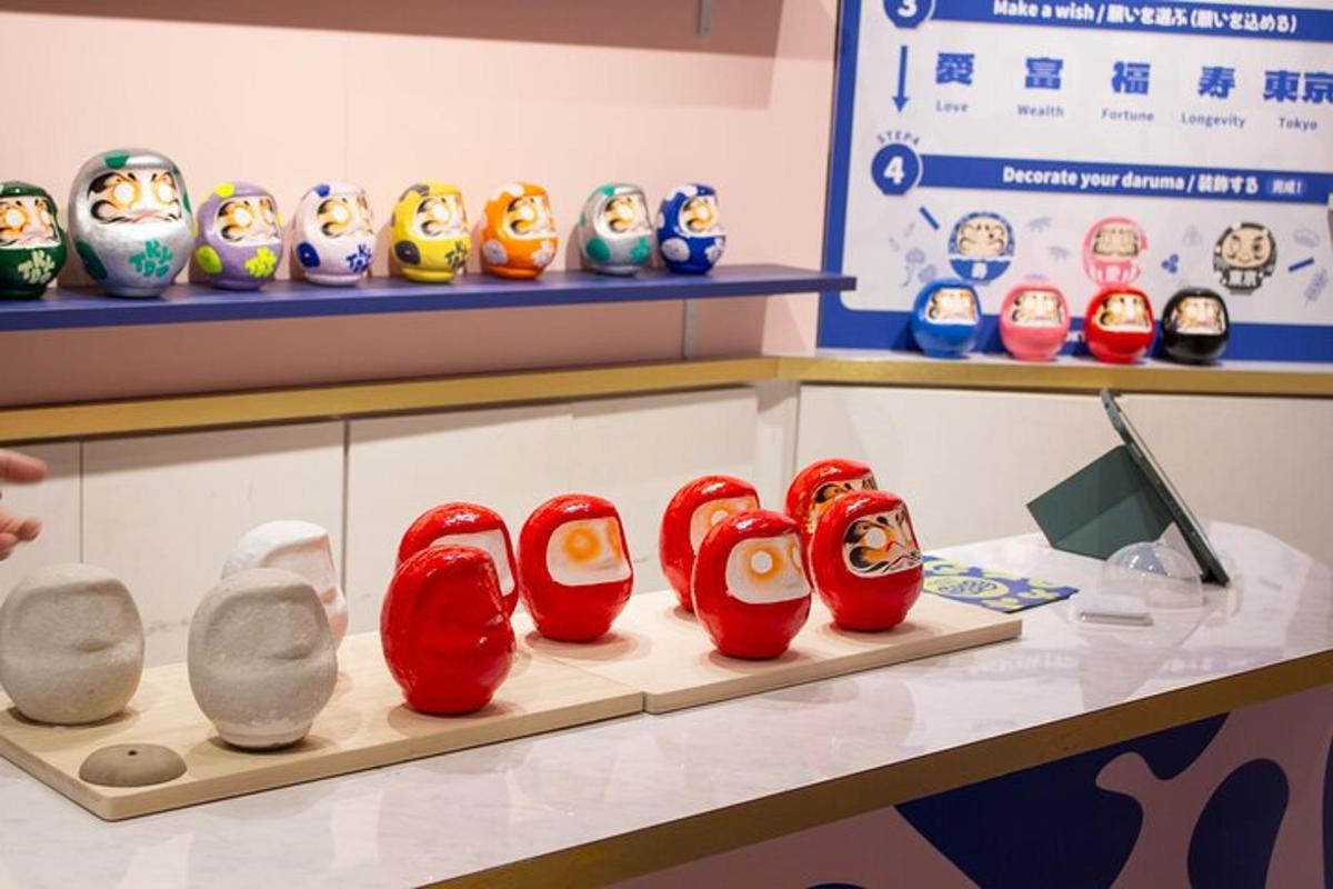 Výstava figurek Angry Birds v obchodě