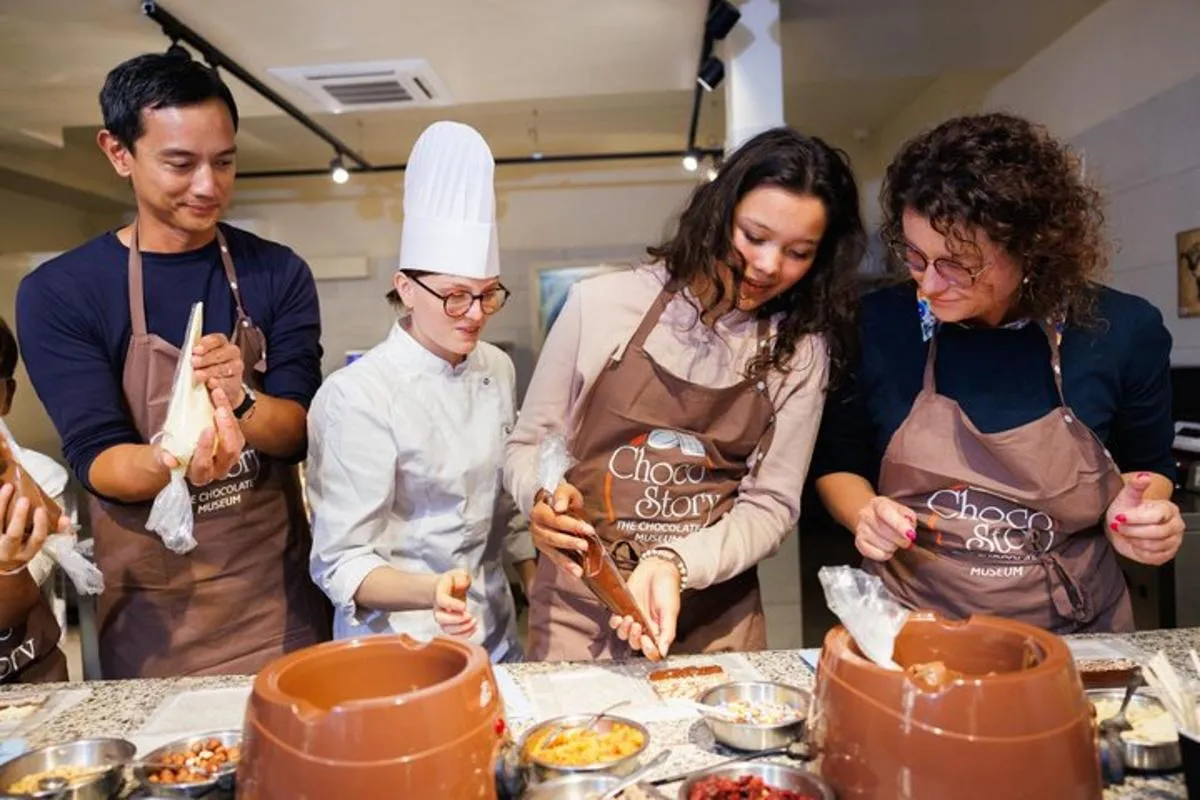 Colmar: Chocolate Creation Workshop at Choco-Story – photo 12