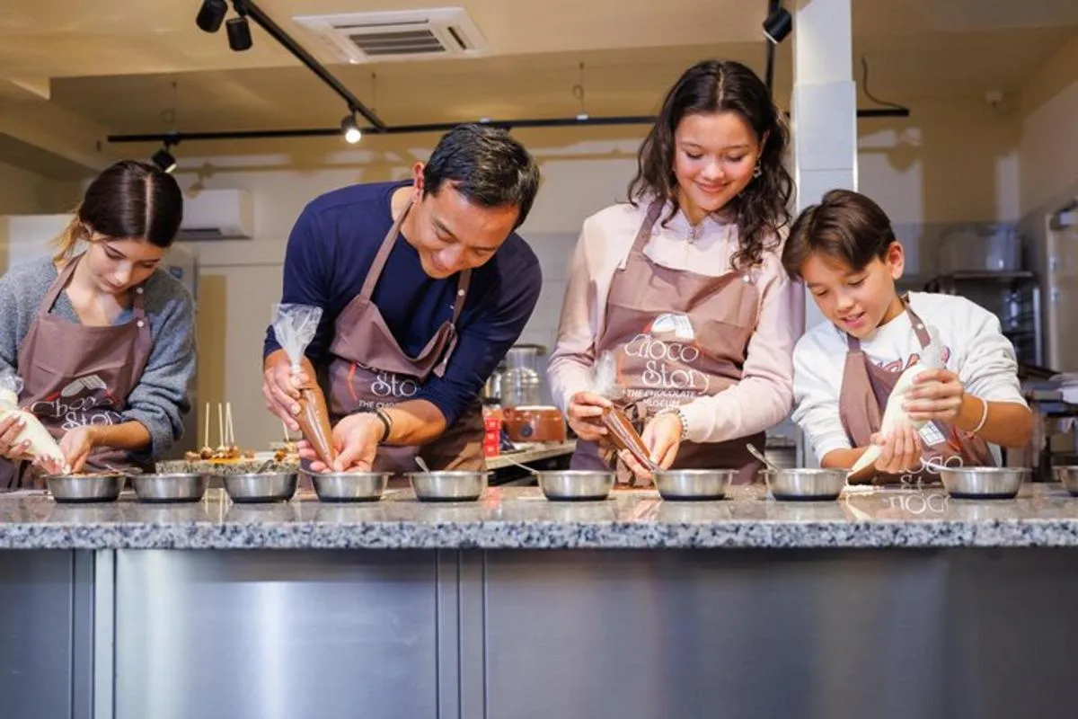 Colmar: Chocolate Creation Workshop at Choco-Story – photo 13