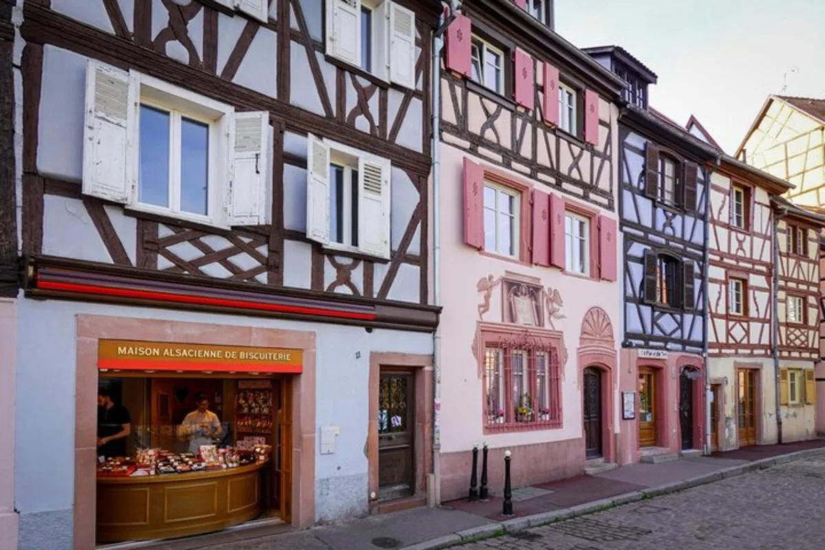 Statue of Liberty, Wine and War Self Guided Tour of Colmar – photo 3