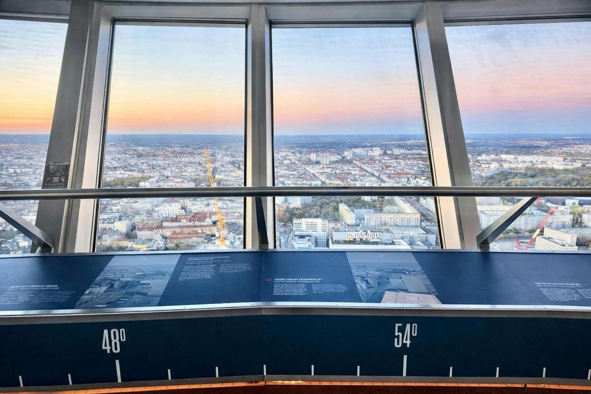 a view from the floor of the shibuya tower