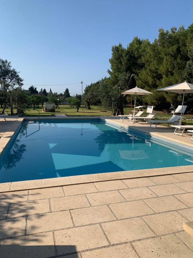 Piscina di Agriturismo Santa Chiara o nelle vicinanze