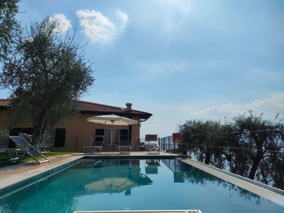 Piscina di Agricampeggio Relax (Campsite) o nelle vicinanze