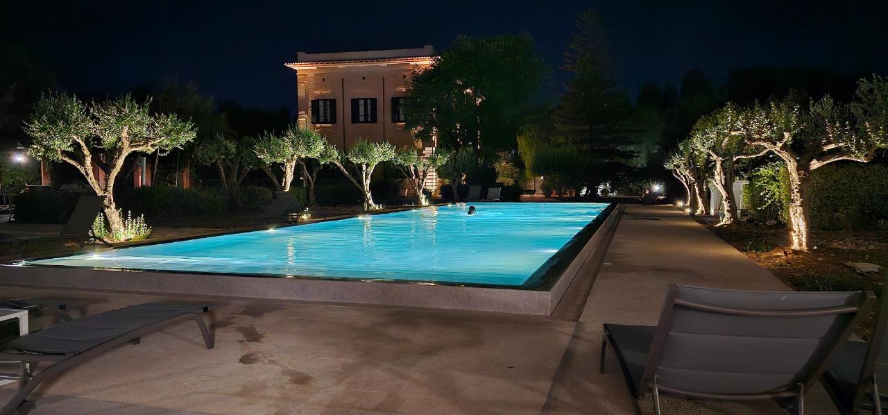 Piscina di Villa Angelina - charming rooms & apartments o nelle vicinanze