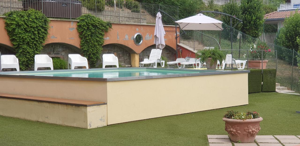 Piscina di La Marina Resort o nelle vicinanze