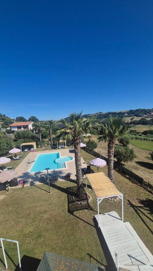 Piscina di Villa Susanna Degli Ulivi - Resort & Spa o nelle vicinanze
