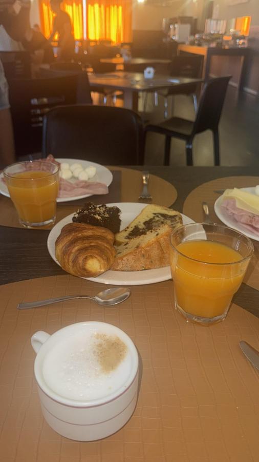 Cibo presso l'aparthotel o nelle vicinanze