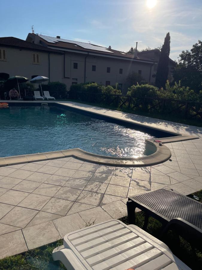 Piscina di Agriturismo Le Baccane o nelle vicinanze