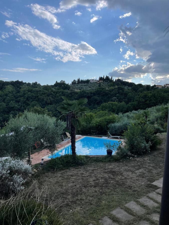 Piscina di B&B La Fonte del Machiavelli o nelle vicinanze