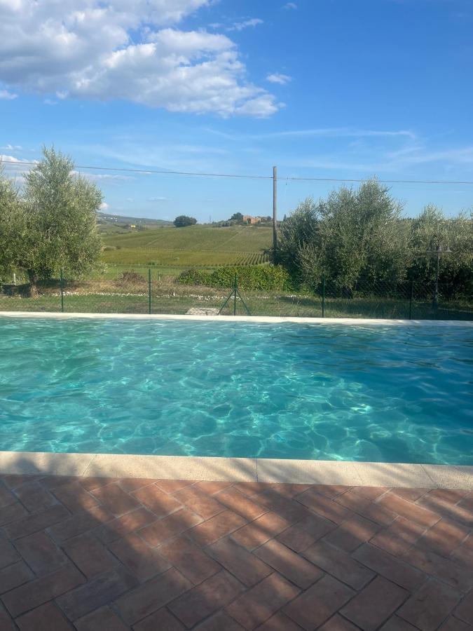 Piscina di Spazzavento Vinci - Agriturismo o nelle vicinanze