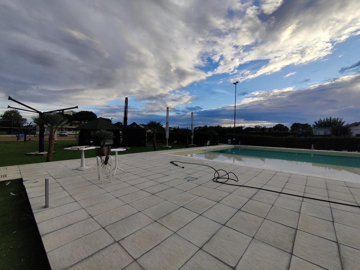 Piscina di Fiori di Cardo - Agrimare o nelle vicinanze