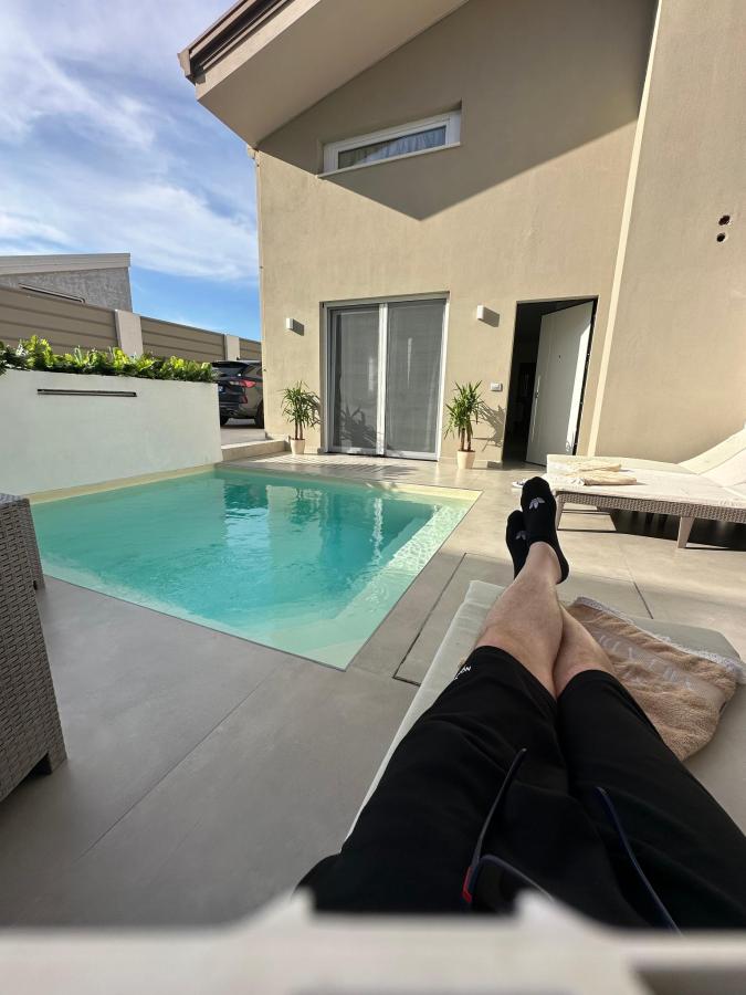 Piscina di Cridima Luxury - Villa Dea o nelle vicinanze