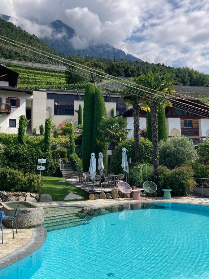 Piscina di Paloria Apartments & Sport o nelle vicinanze