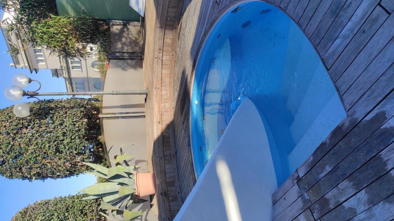 Piscina di Hotel Nettuno o nelle vicinanze