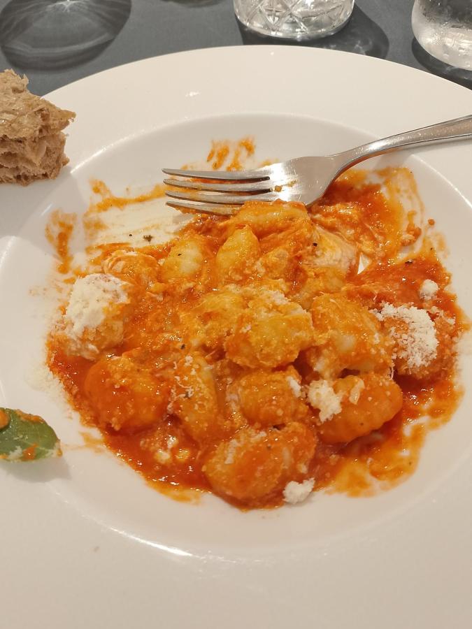Cibo presso l'hotel o nelle vicinanze
