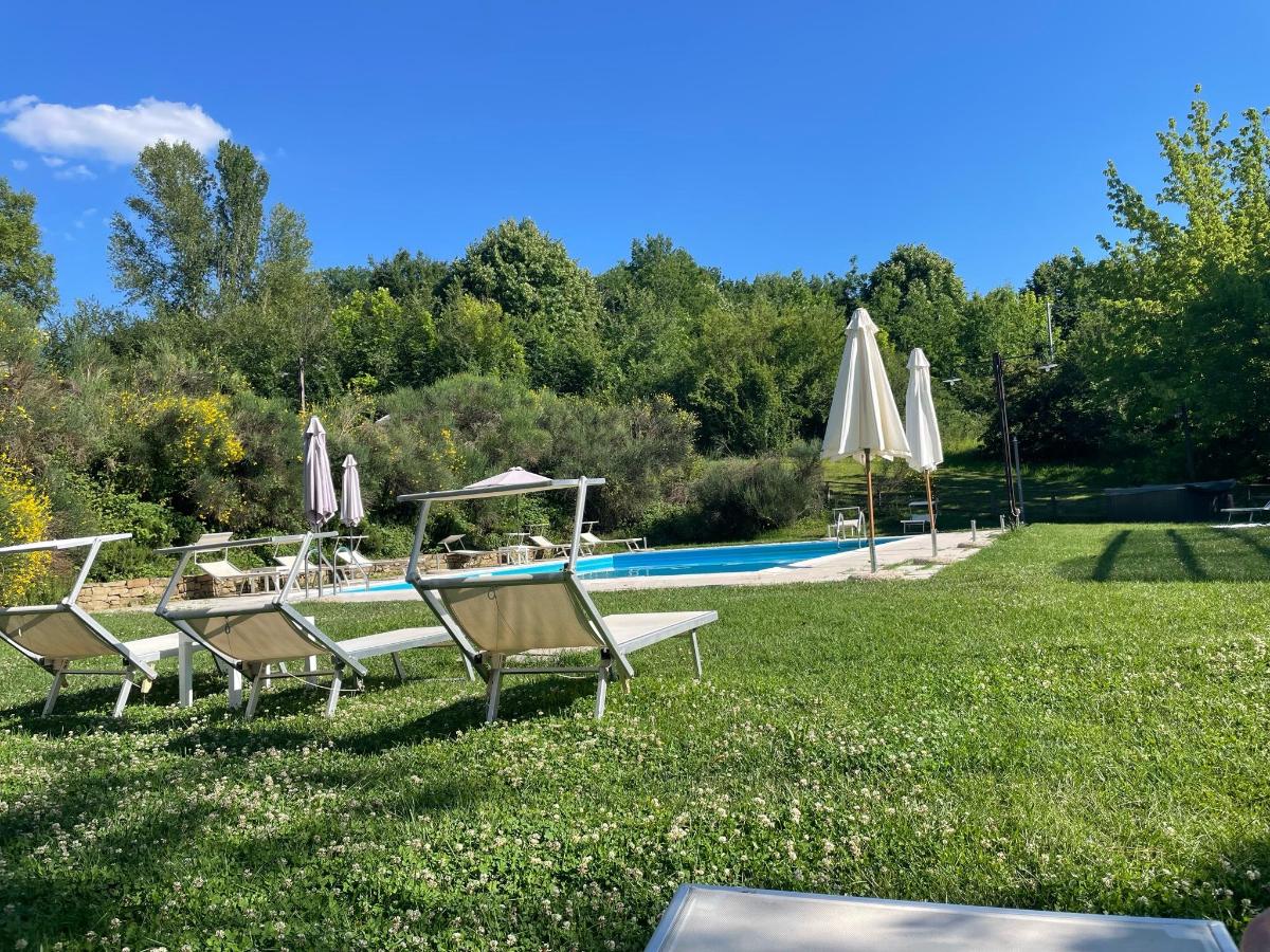Piscina di GH Borgo Pulciano Agriturismo o nelle vicinanze