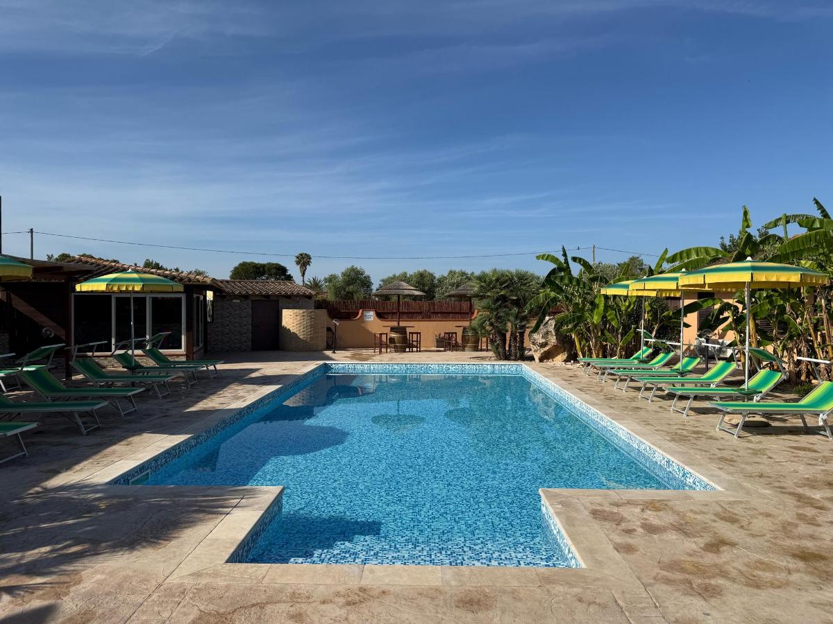 Piscina di Villa Relais ALGHERO o nelle vicinanze