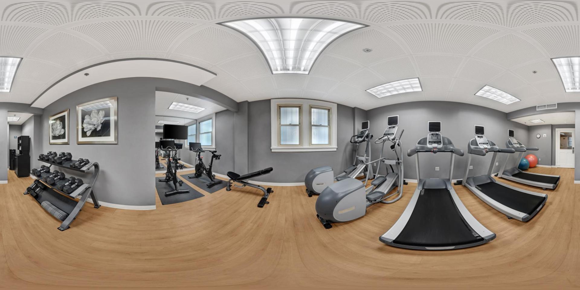 The Churchill Hotel Near Embassy Row - Photo 94