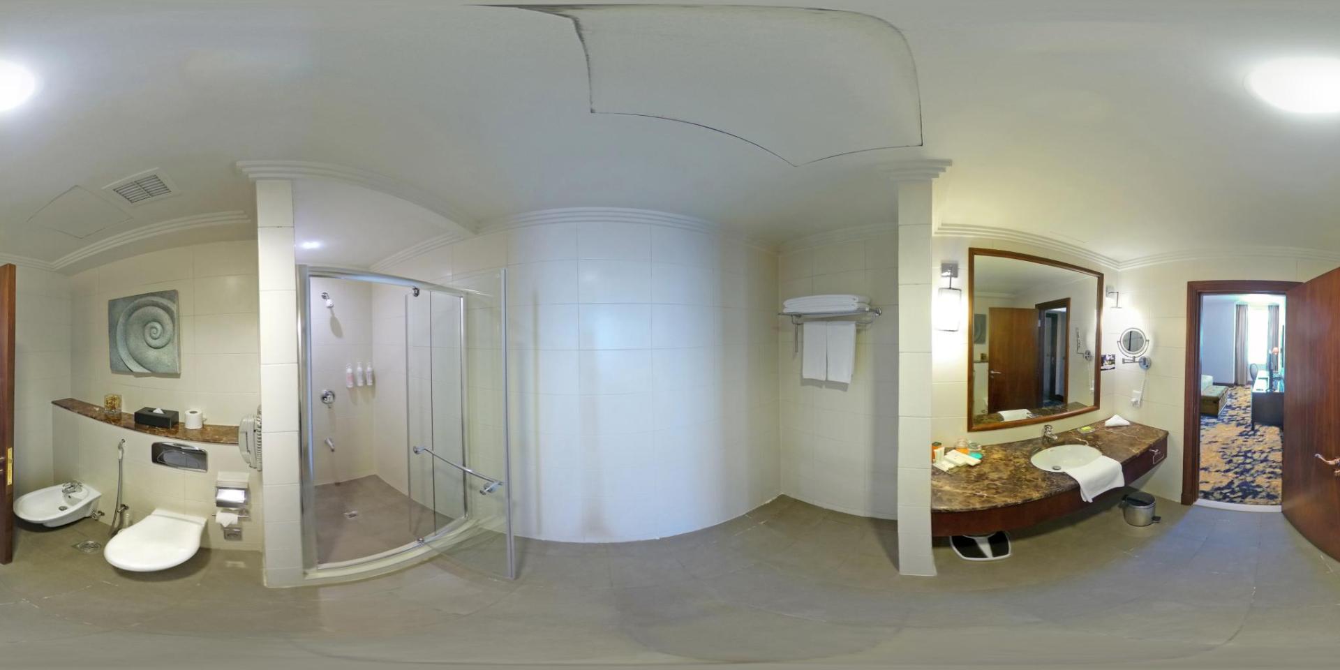 Le Meridien Towers Makkah - Photo 40