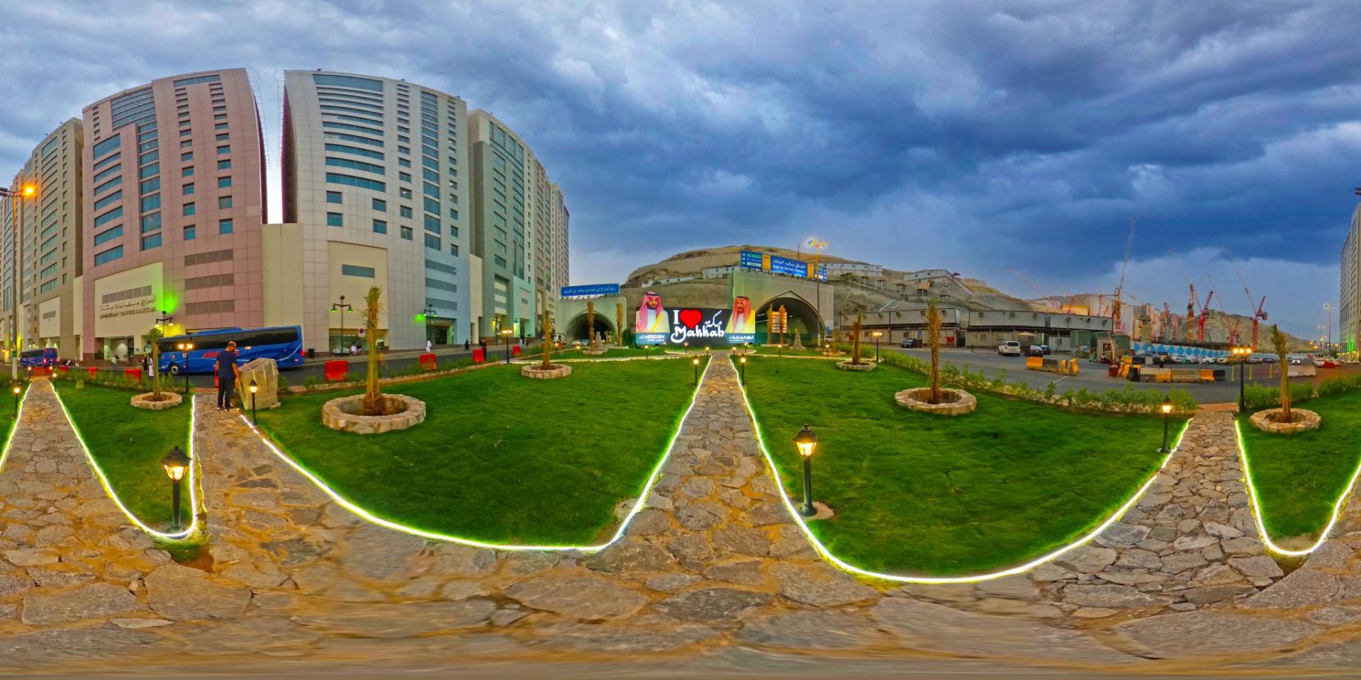 Le Meridien Towers Makkah - Photo 20