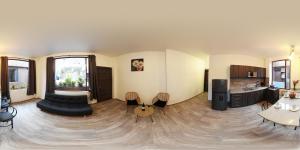 Foto dalla galleria di Toucan Platinum Suites Aparthotel a Mindo