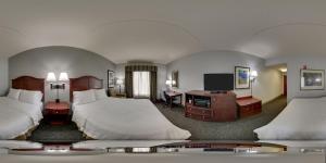 Gallery image of Hampton Inn & Suites Indianapolis-Airport in Indianapolis