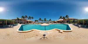 Gallery image of The Grand Caymanian Resort in George Town
