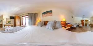 Gallery image of Omega Platanias in Platanias