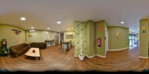 Gallery image of Hotel Radha in Hospitalet de Llobregat