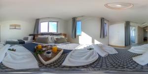 Gallery image of Deluxe City Hotel in Chania