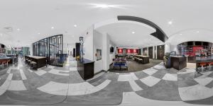 Gallery image of Holiday Inn & Suites Vancouver Downtown by IHG in Vancouver